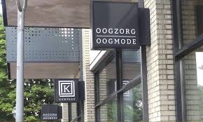 Uithangbord von LEDLogo: Robust, langlebig und energieeffizient
